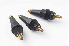 Contact wiper brushes for electromagnetic connections